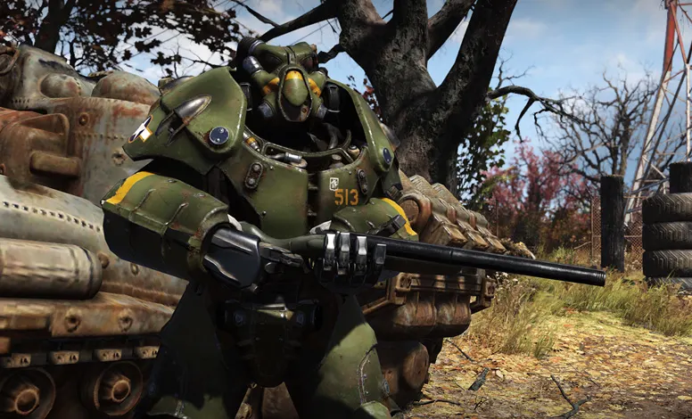 Personaje portando una servoarmadura militar.